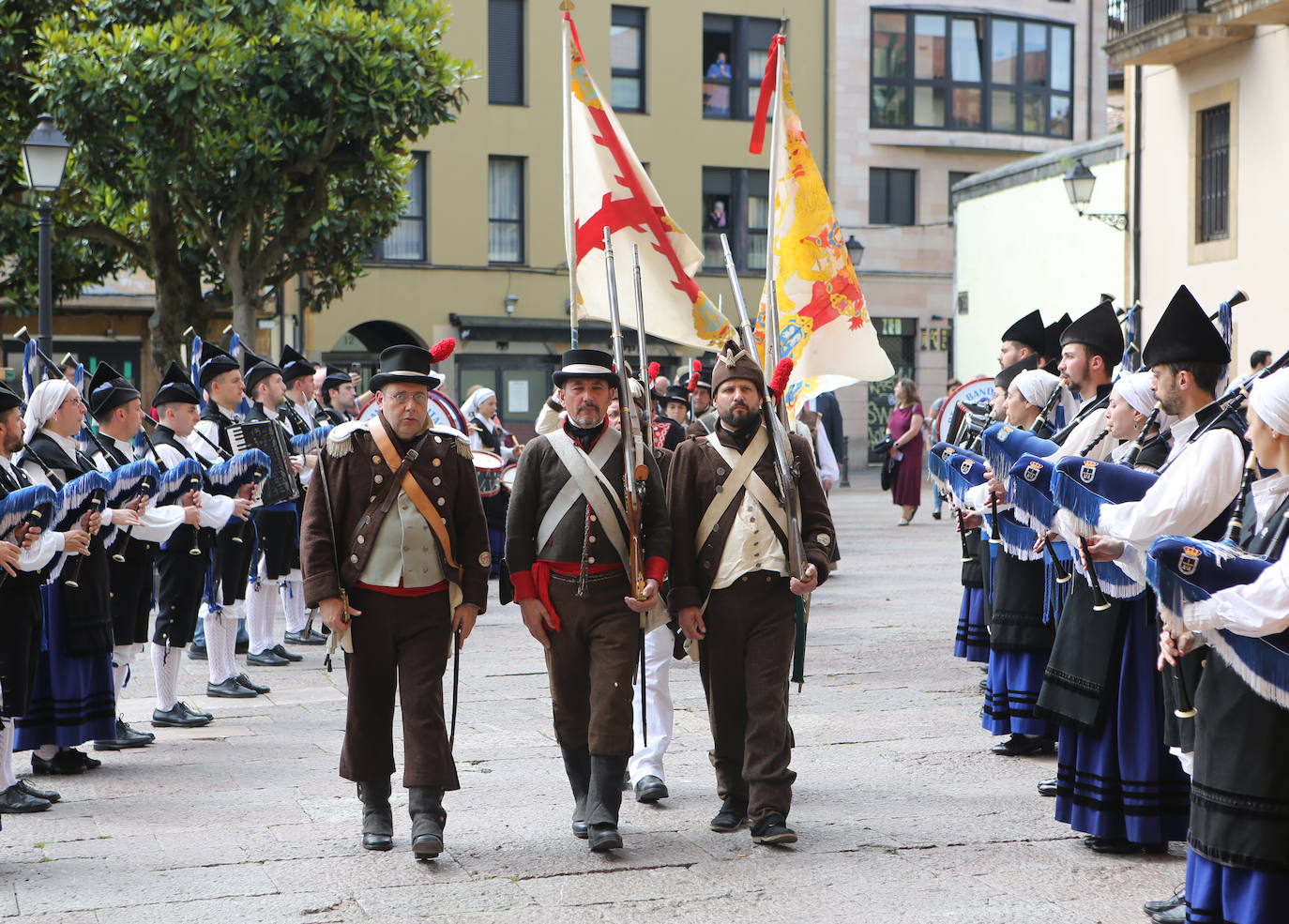 Oviedo vuelve al mayo de 1808