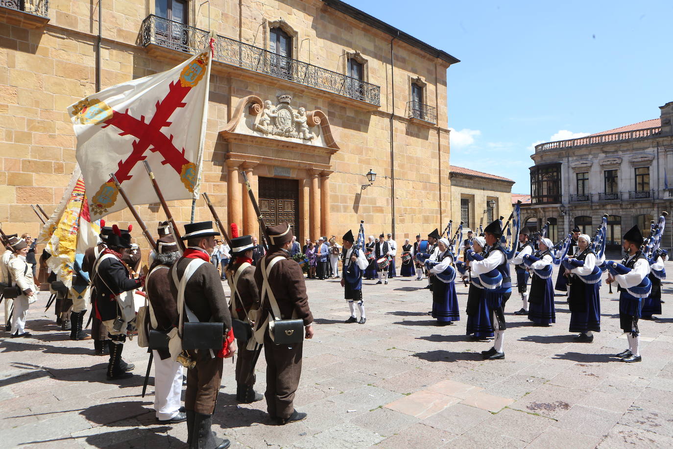 Oviedo vuelve al mayo de 1808