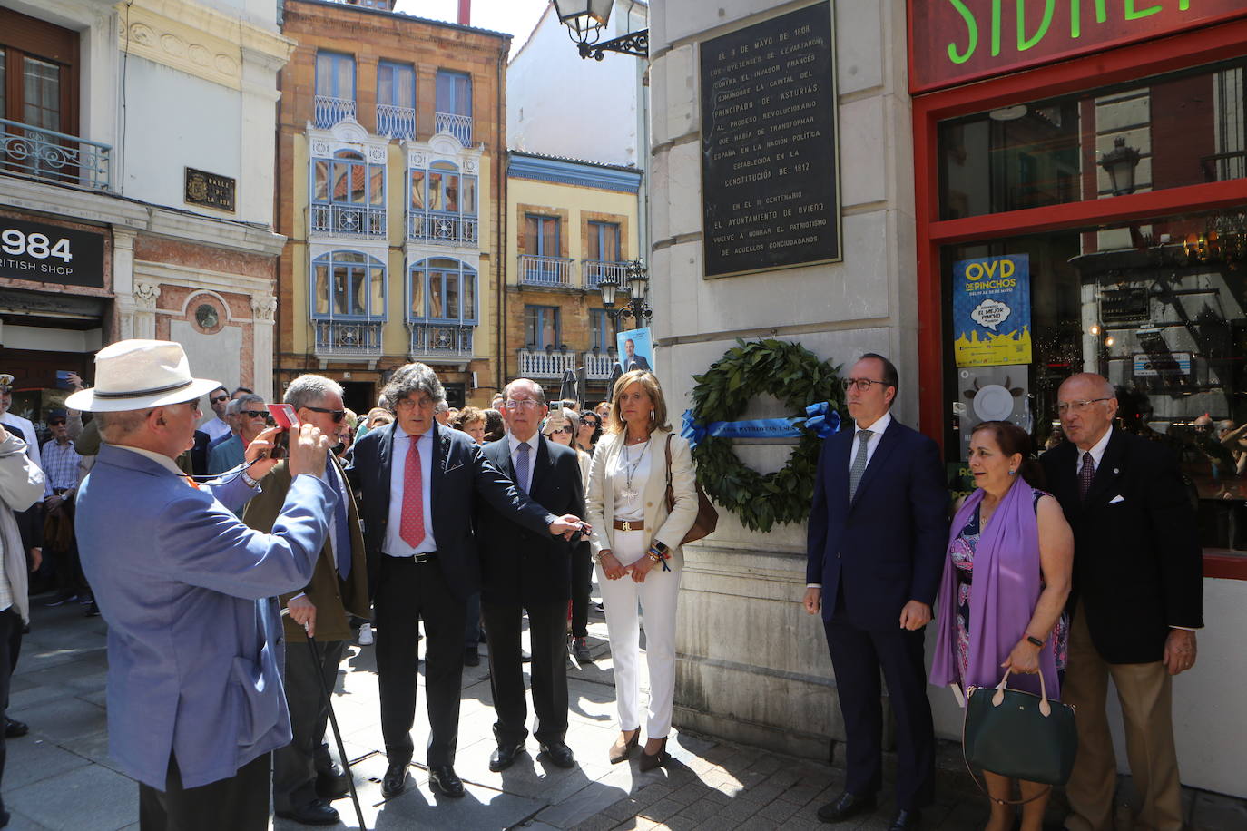 Oviedo vuelve al mayo de 1808