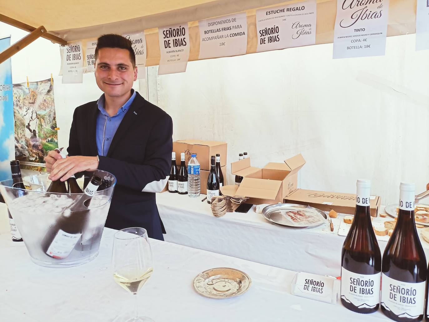 El blanco verdín, protagonista en la Fiesta del Vino de Ibias