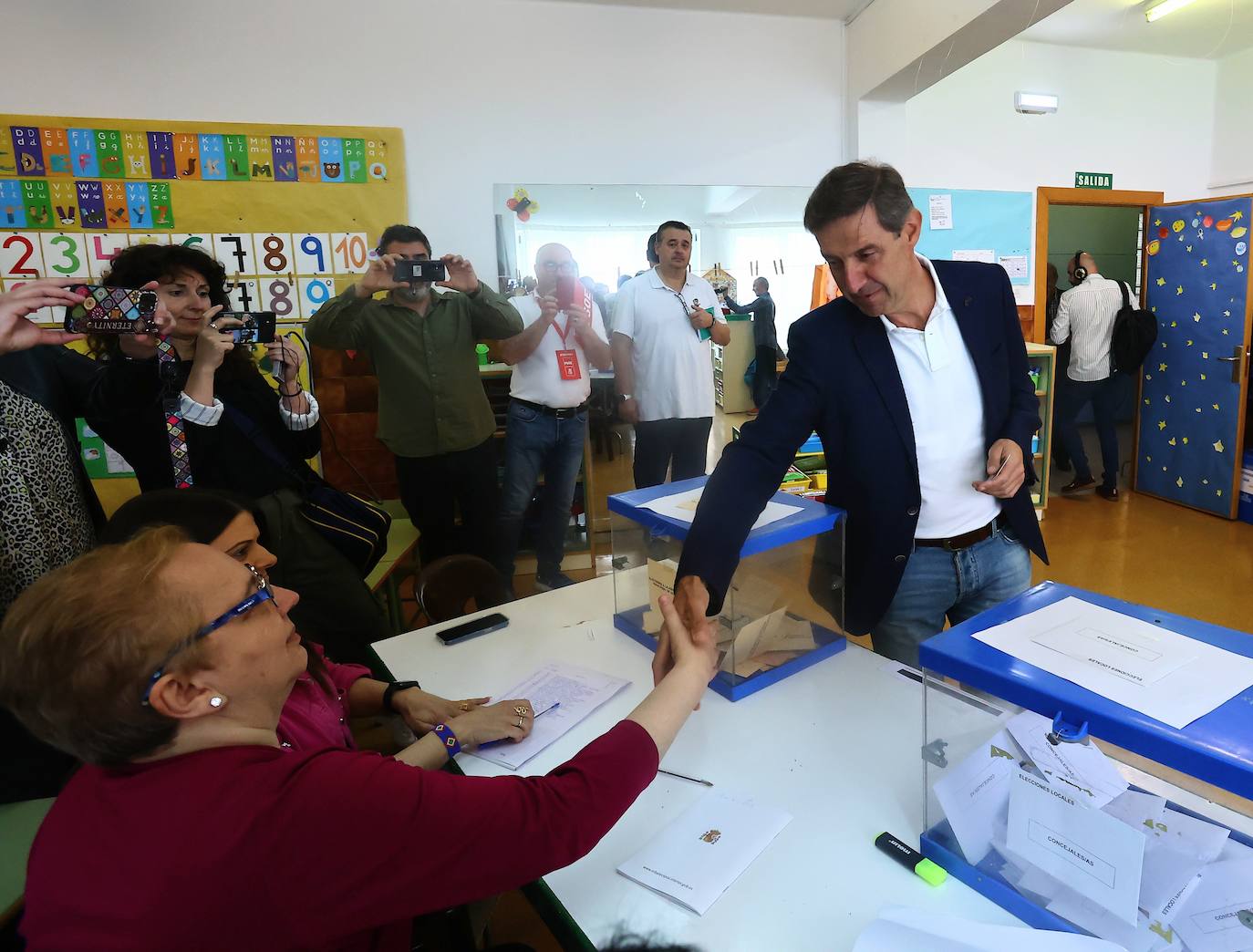 Llamamiento al voto por el futuro de Oviedo