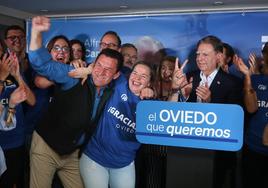 Los populares celebran la mayoría absoluta en Oviedo.