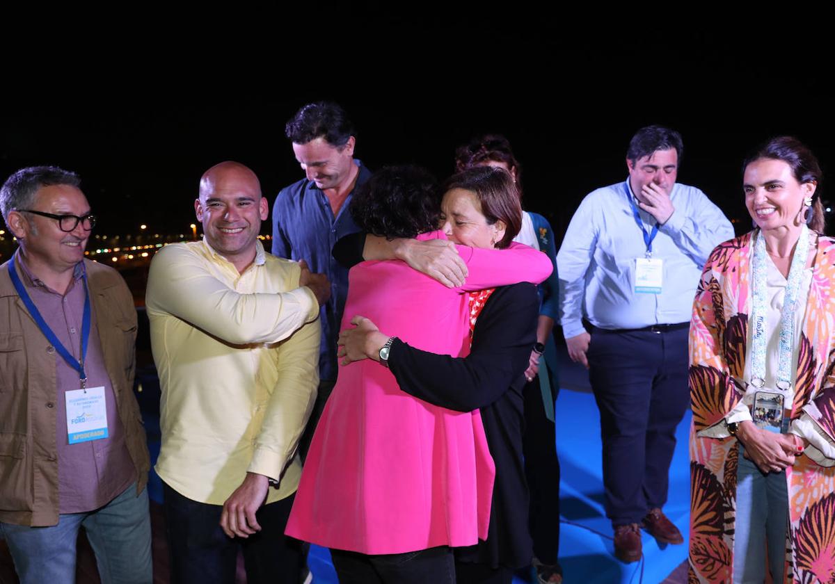 Así celebra Foro el resultado de las elecciones en Gijón