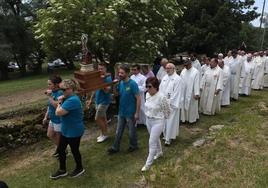 Un momento de la procesión.