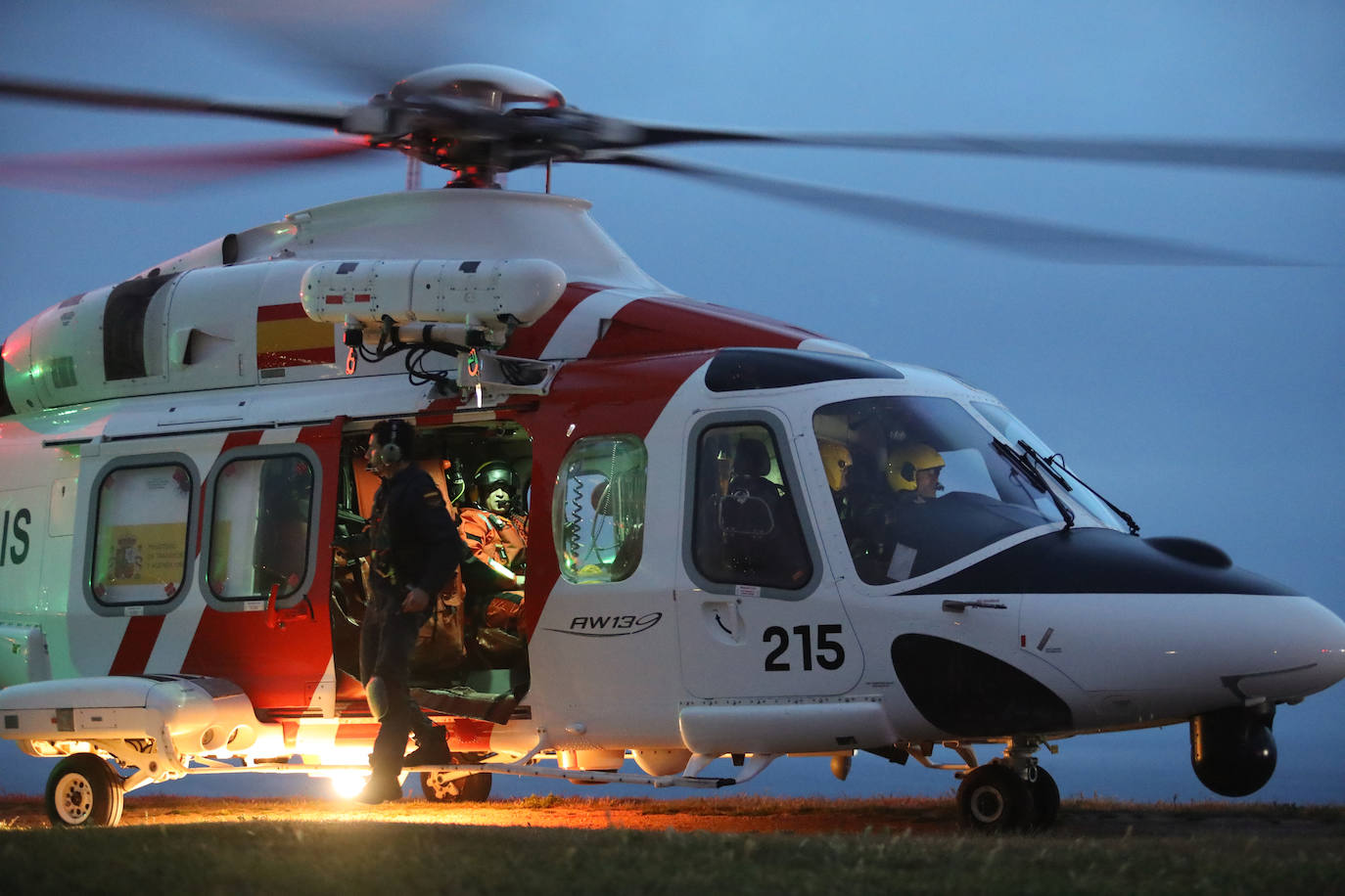 Intenso operativo para rescatar a una joven en el Cerro