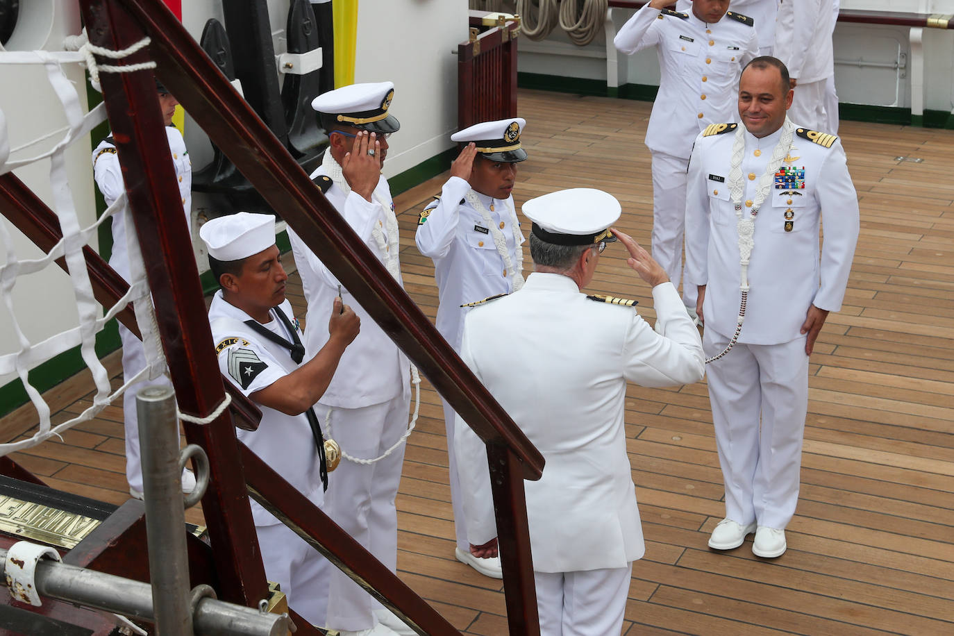 Visita al &#039;Cuauhtémoc&#039; en Gijón