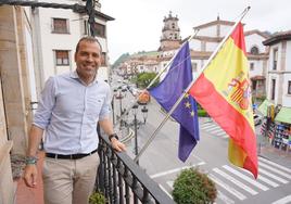 El alcalde de Cangas de Onís se marca como «prioridad» el traslado del centro de salud