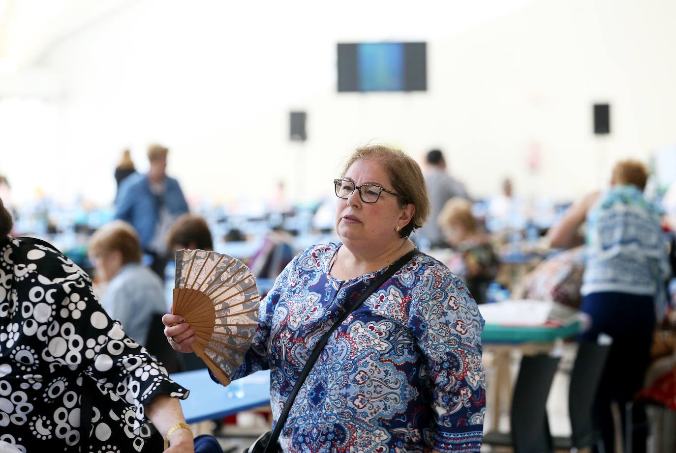 Chapuzones y paseos para superar la jornada de calor en Asturias