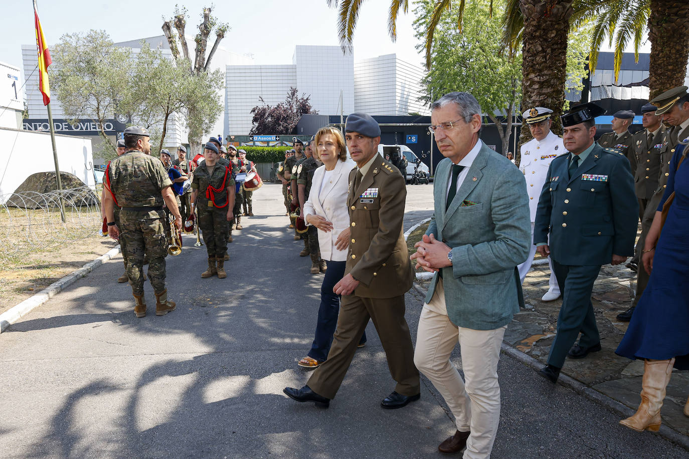 Las Fuerzas Armadas se despliegan en el recinto ferial de Gijón