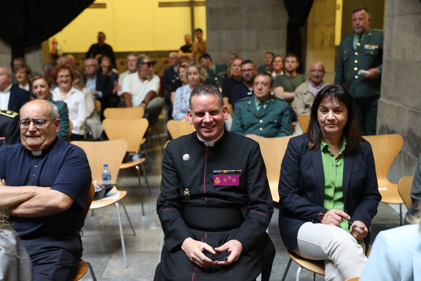 Un libro para recoger la historia de la Comandancia de la Guardia Civil de Gijón