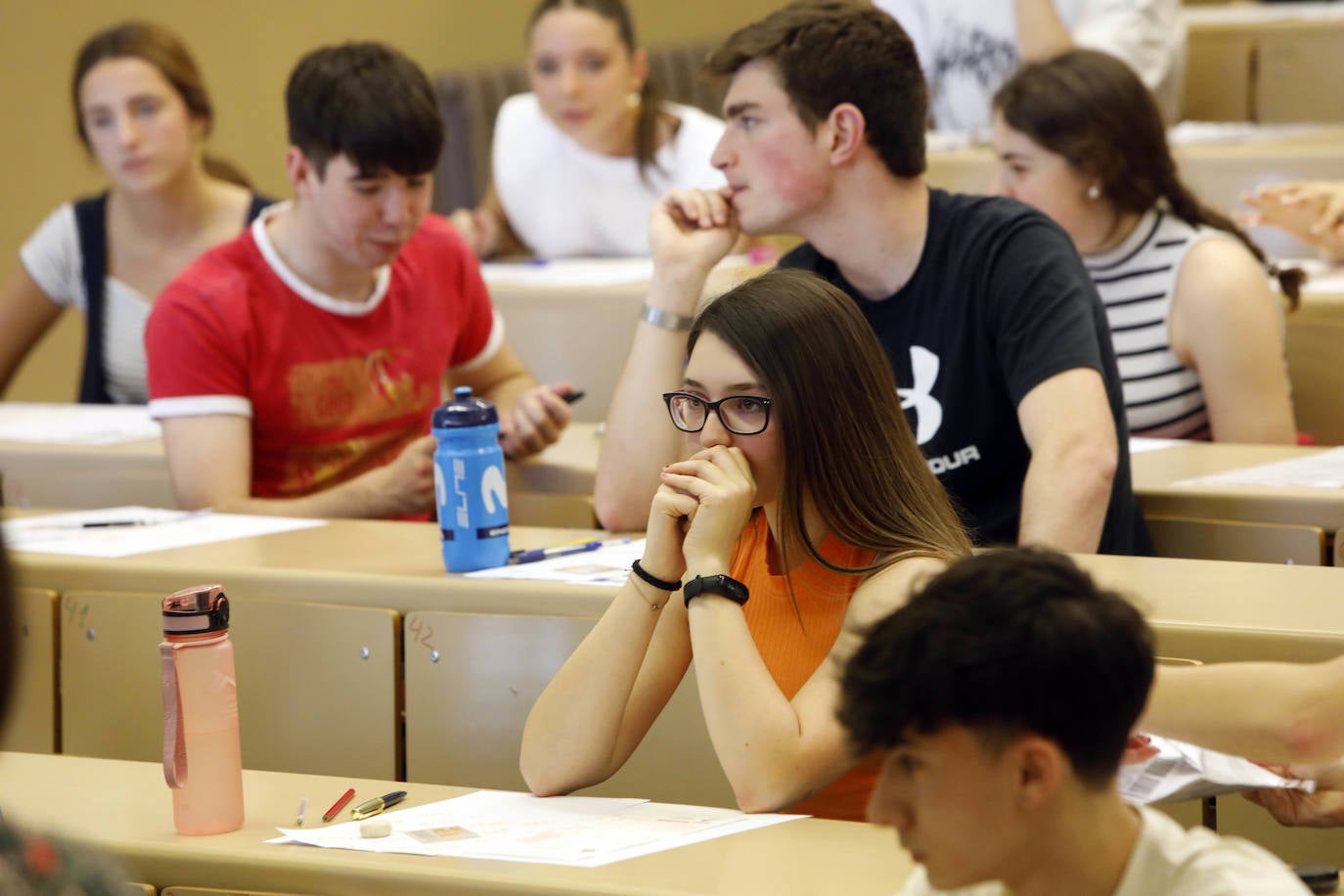 La primera jornada de la EBAU en Asturias, en imágenes