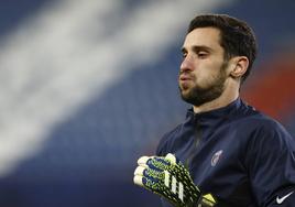 Sergio Rico en un partido.