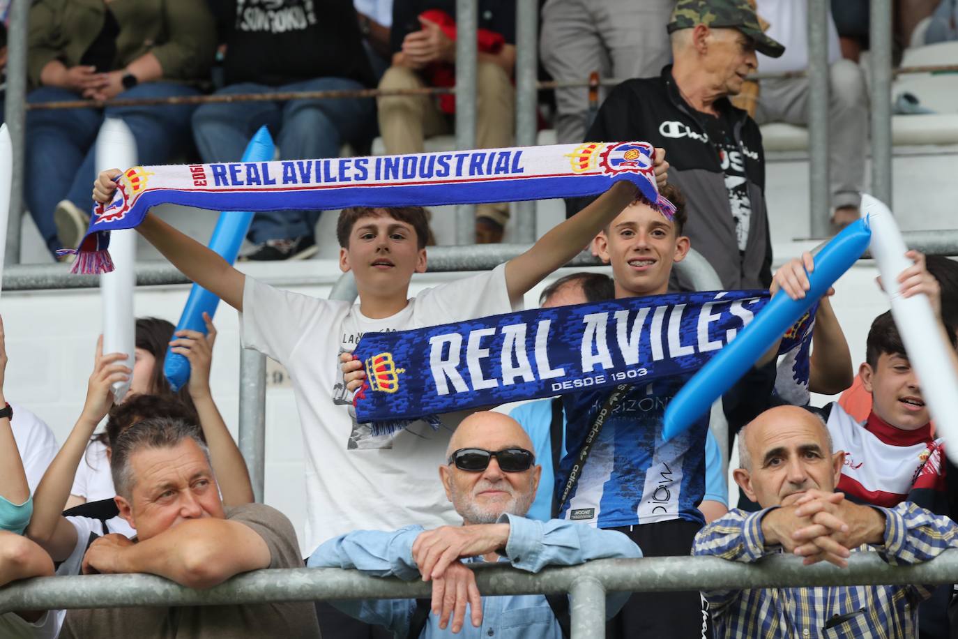 ¿Estuviste en el Real Avilés - Granada? ¡Búscate!