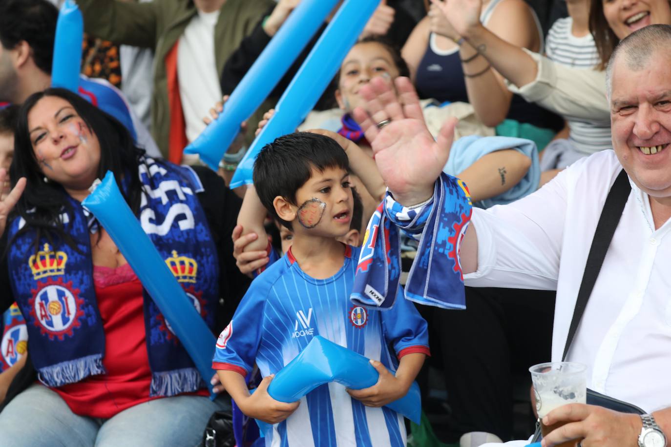 ¿Estuviste en el Real Avilés - Granada? ¡Búscate!