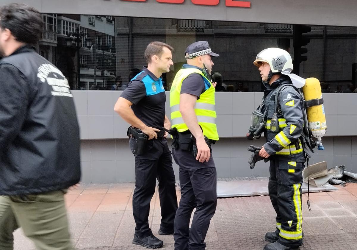 Los bomberos y la Policía Local si hicieron carego de la situación