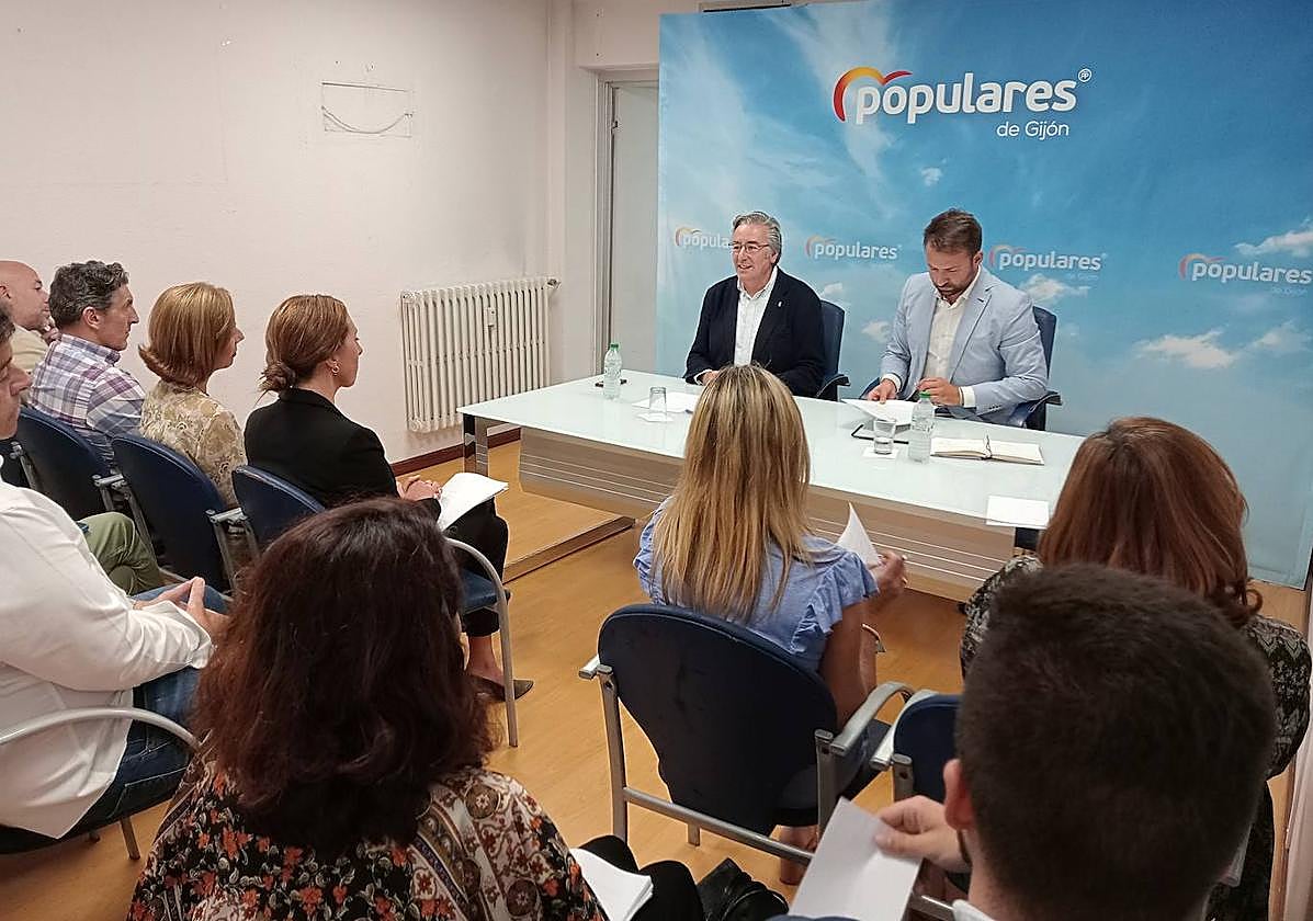 El PP asegura que el pacto de gobierno en Gijón «es magnífico» | El ...