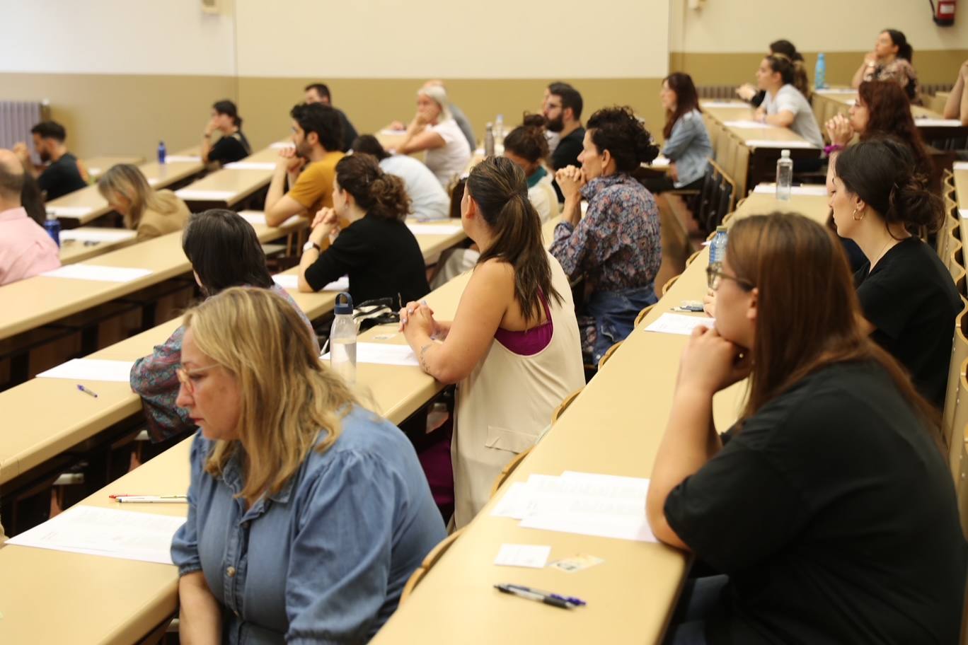 Nervios en el inicio de las oposiciones en Educación en Asturias