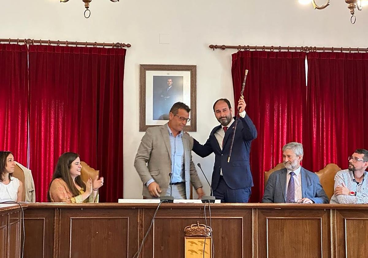 David Álvarez renueva al Alcaldía con una mayoría absoluta.