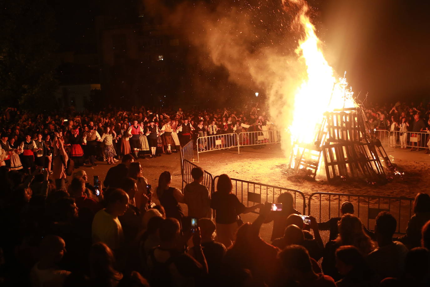 Así ha sido la celebración de San Juan en Oviedo