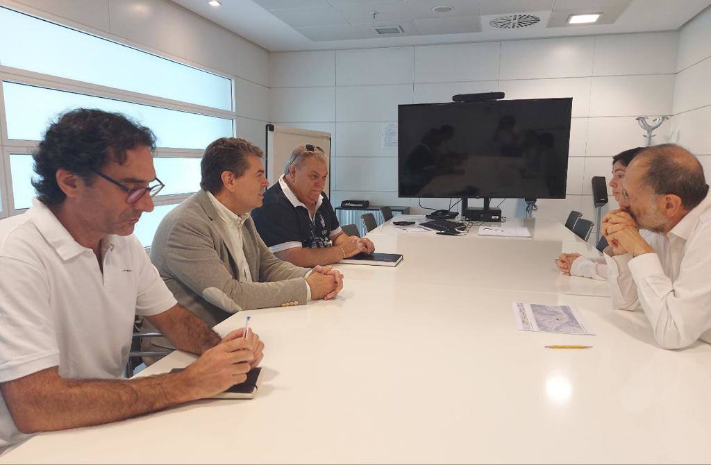 El centro de salud de Sotrondio, pendiente de cómo resolver la presencia de agua en el sótano