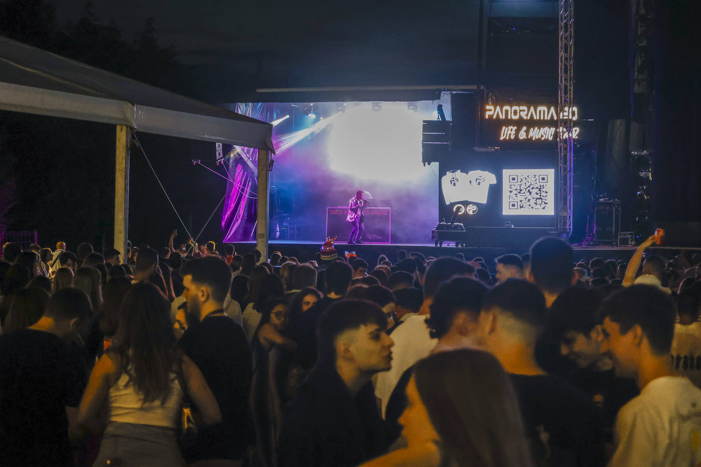 Actuación de Panorama en Mareo.