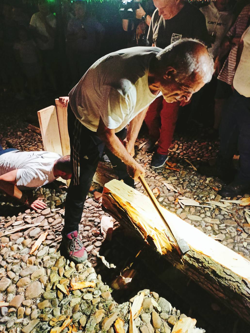 Así ha sido la festividad del arbolón en Cangas del Narcea