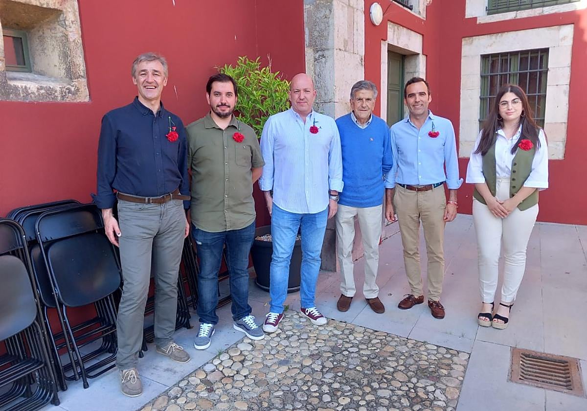 Ricardo Berciano, Juan de Dios Díaz, José Duque de Estrada, Manuel Mijares, Rafael Romero y Marina Remis.