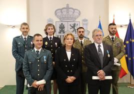 En primera fila, Nicolás Fernández, Delia Losa y Obdulio Díaz. En última fila, Carlos Fernández, Verónica Fernández, Manuel Alejandro Cuevas y Héctor Bruces.