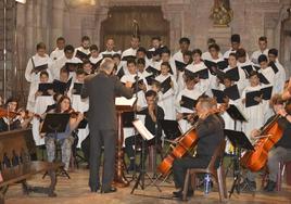 Las voces de Covadonga dicen adiós tras casi ocho décadas