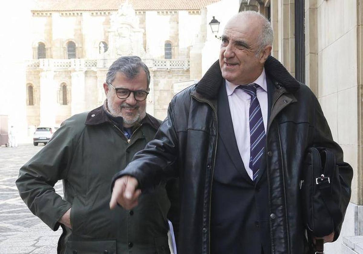 Victorino Alonso, antes de la última sesión del juicio en la Audiencia Provincial de León.