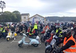 Más de 150 personas participaron de la segunda ruta en moto por la costa occidental naviega, de Luarca a Castropol, pasando por Puerto de Vega, Tapia y Viavélez.