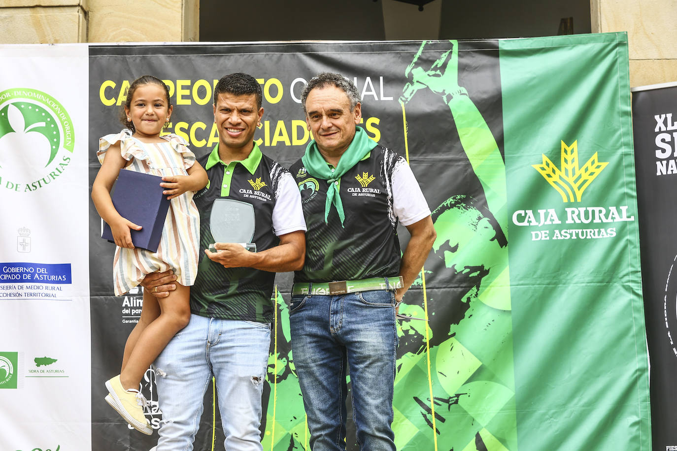 Wilkin Aquiles, rey de los escanciadores en Nava