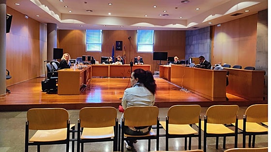 «Firmé el contrato, pero él me dijo de palabra que íbamos a medias con el negocio»