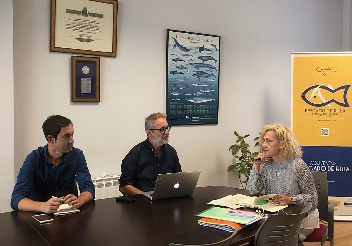 Diego Ruiz de la Peña, Rafael Cofiño y María José Rico.