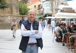 Amado González Hevia, Favila.