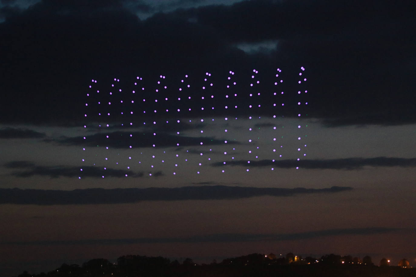 Las mejores imágenes del festival de los drones de Gijón