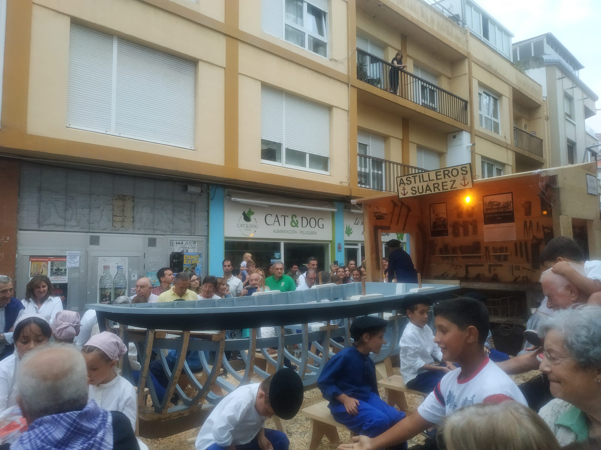 Emoción en la procesión marinera de Luanco