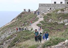 Operativo de búsqueda del alcalde de Soto del Barco esta mañana.