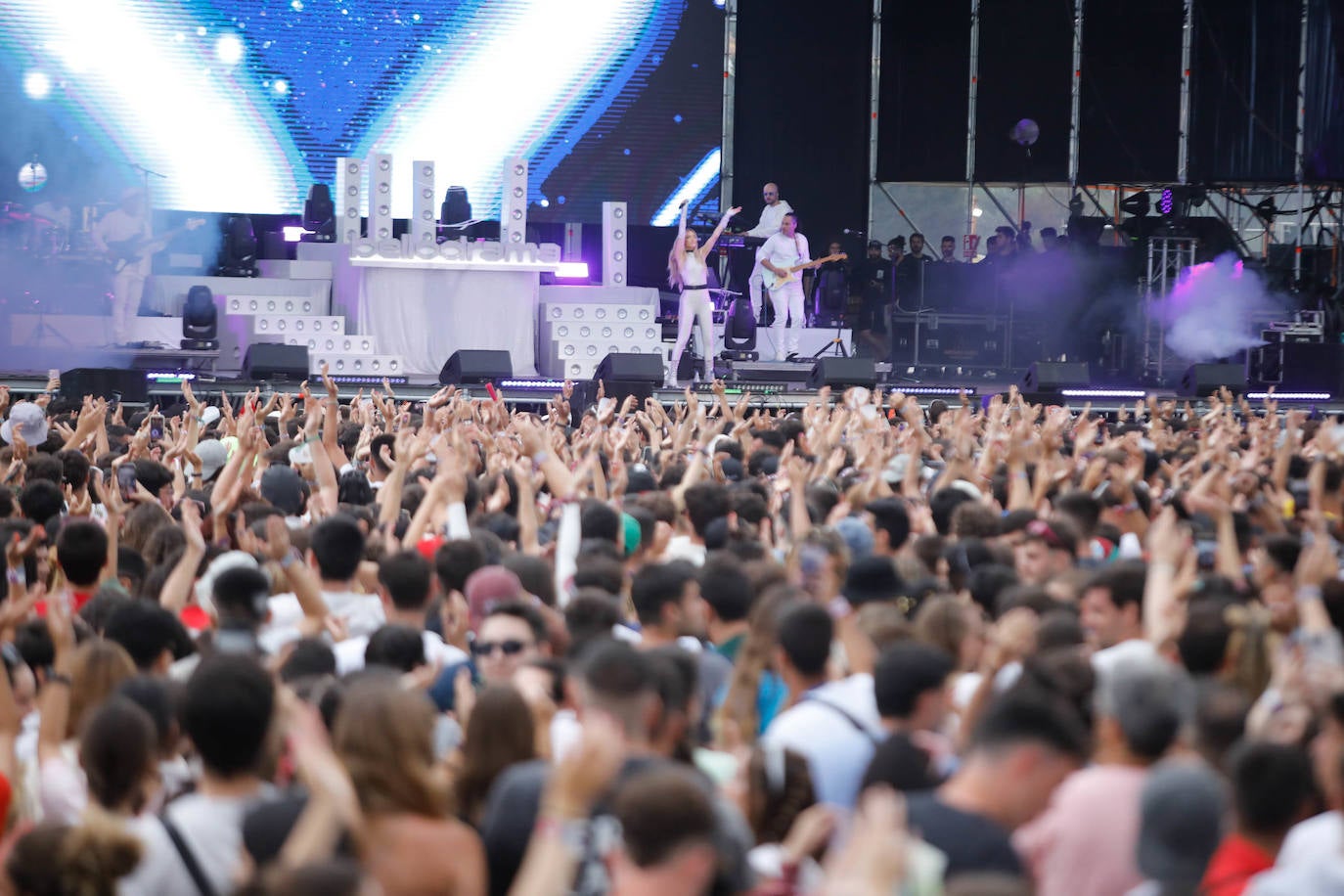 Las espectaculares fotos del Boombastic: baño de multitudes el primer día de conciertos