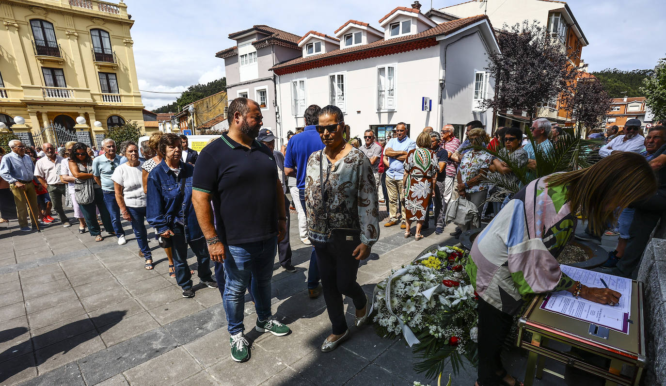 Dolorosa despedida a Jaime Pérez Lorente