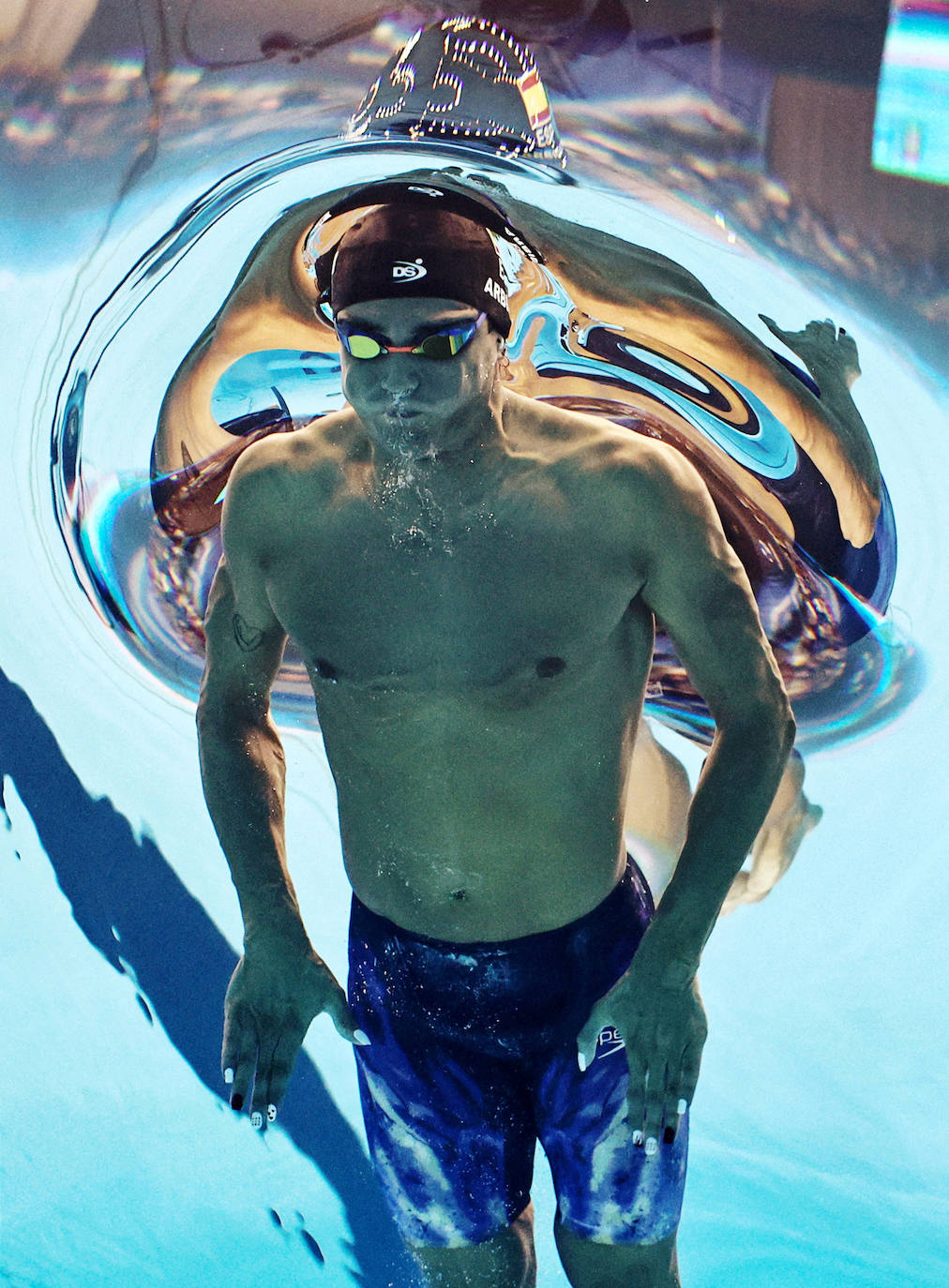 El récord de natación del asturiano Arbidel González, en imágenes