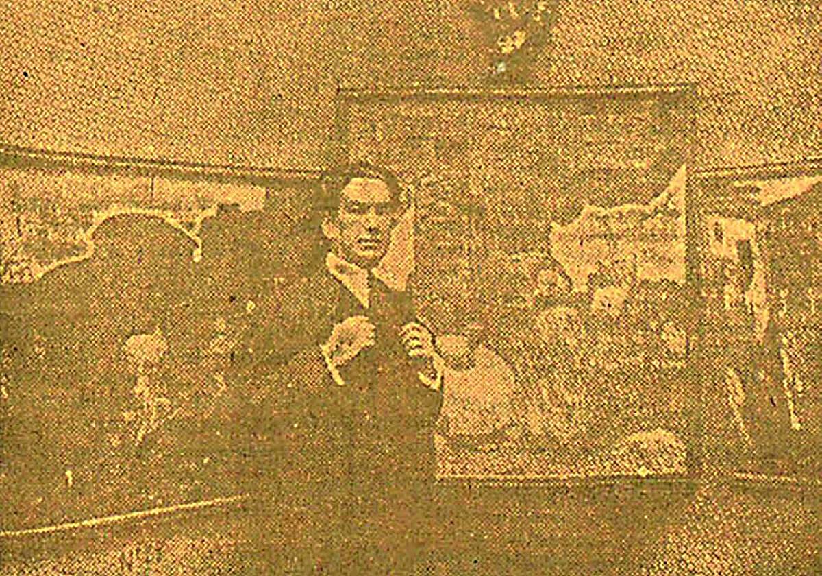 Evaristo Valle, retratado en nuestra portada.