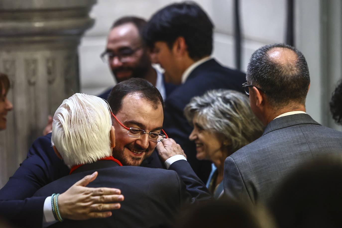 La toma de posesión de Barbón, en imágenes