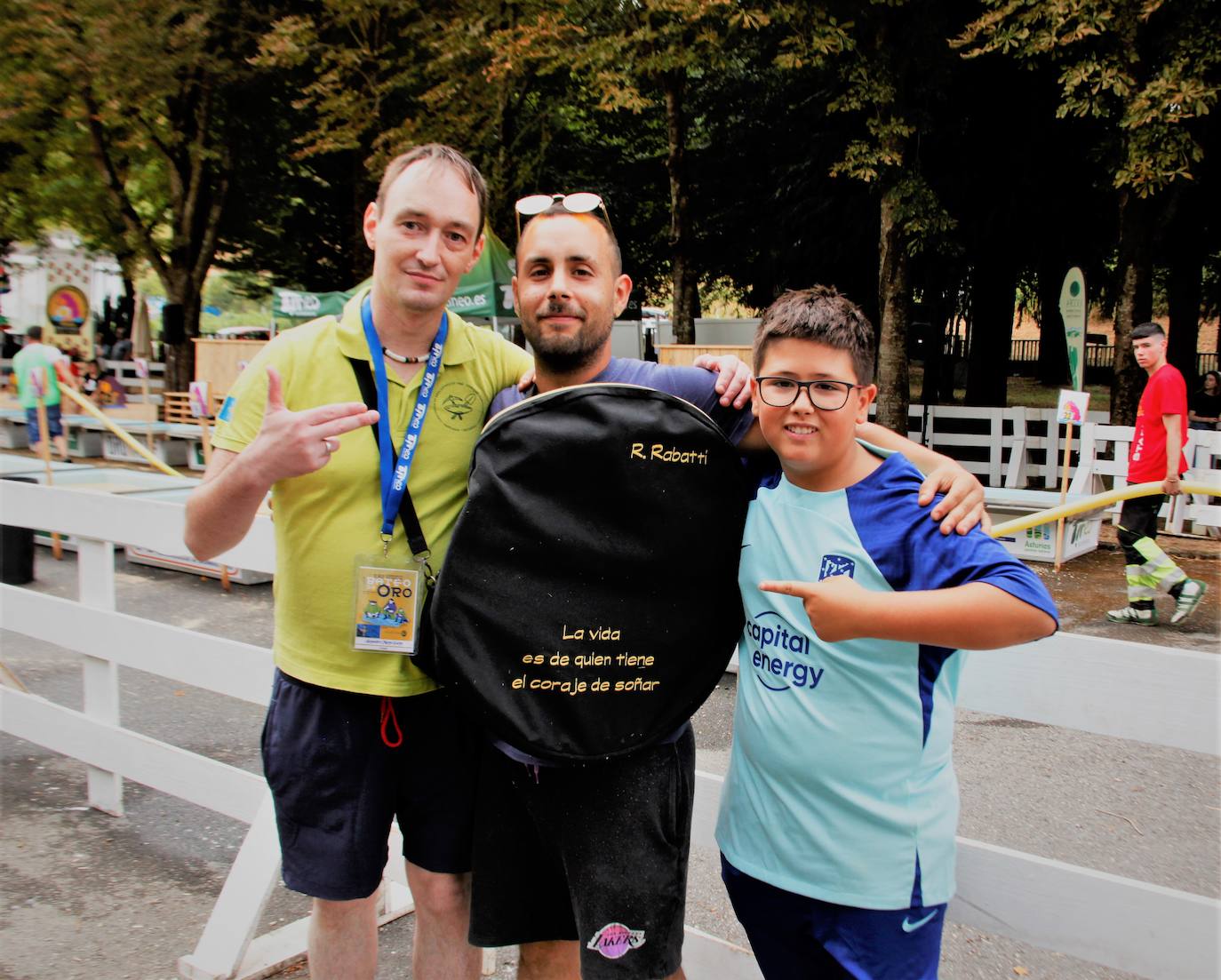 Navelgas brilla como el oro