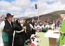 Aristébano celebra su boda vaqueira más veterana
