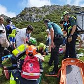 Directo: última hora sobre el grave accidente en la carretera de acceso a los Lagos