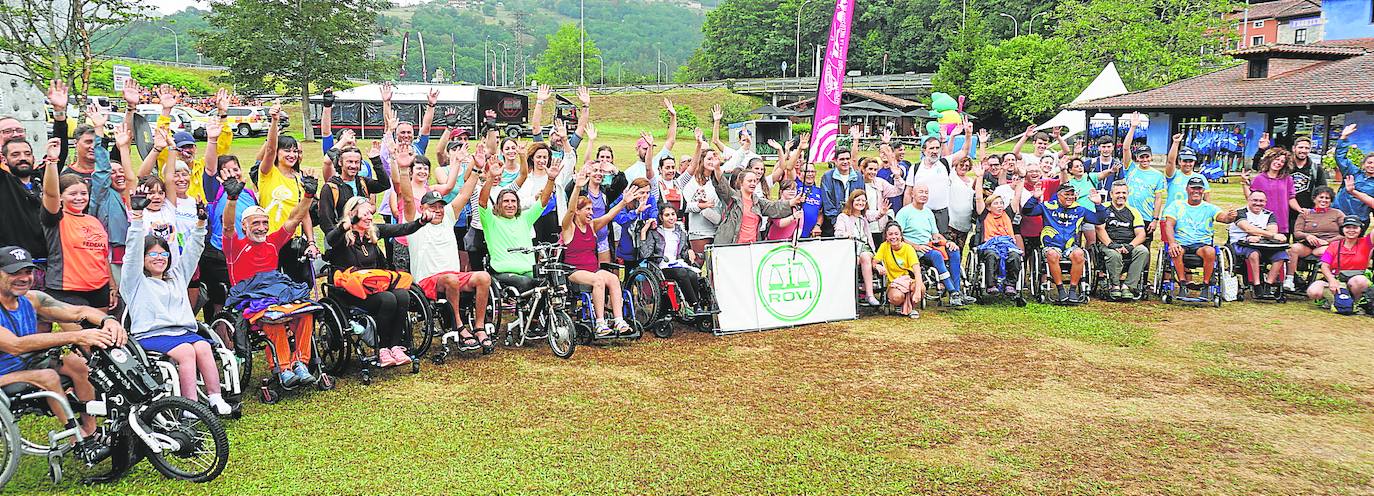 El Descenso Adaptado del Sella reúne cada año a más de cien palistas llegados de toda España. fotos: g. p.