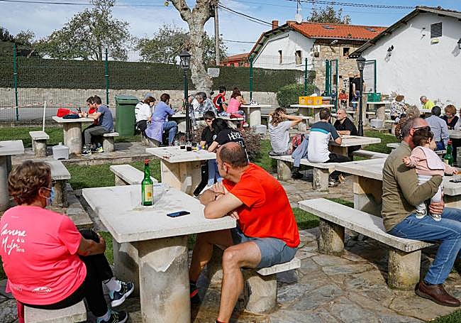 Casa Yoli, a reventar en pleno verano.
