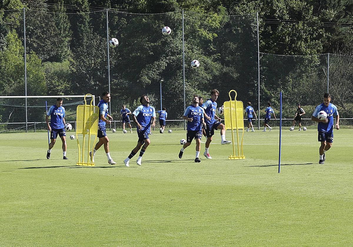Un entrenamiento del Real Oviedo.