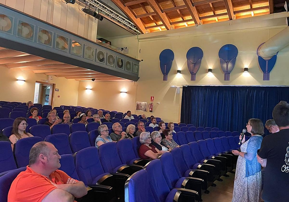 El público disfrutó ayer de la primera jornada cultural celebrada en Vegadeo.